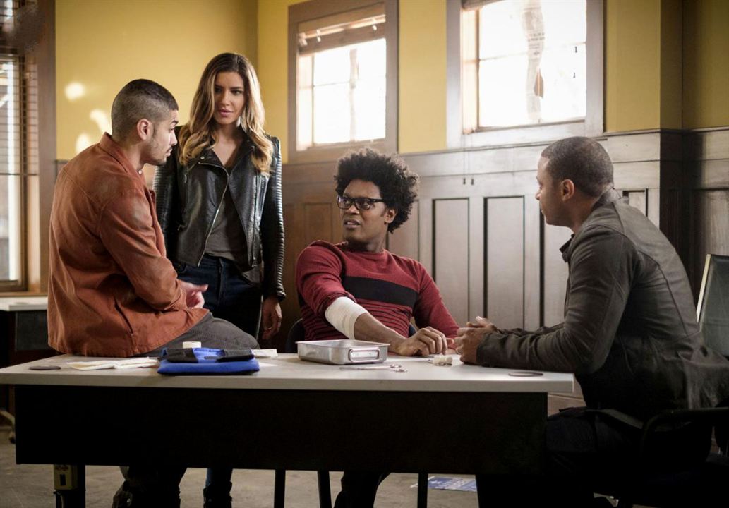 Arrow : Photo David Ramsey, Juliana Harkavy, Echo Kellum, Rick Gonzalez