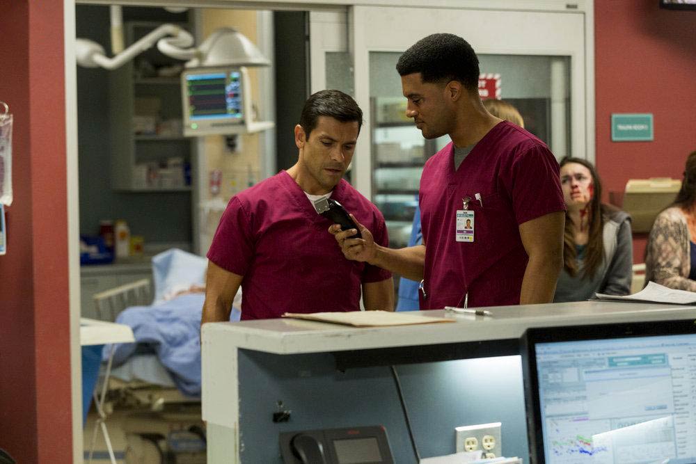 Night Shift : Photo Mark Consuelos, JR Lemon