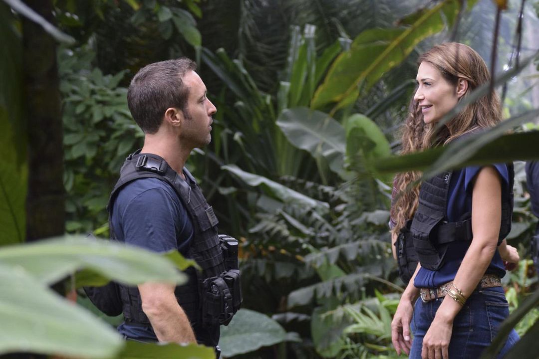 Hawaii Five-0 (2010) : Photo Alex O'Loughlin, Claire Forlani