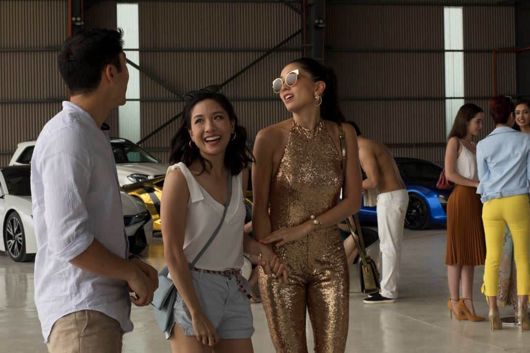 Crazy Rich Asians : Photo Constance Wu, Sonoya Mizuno