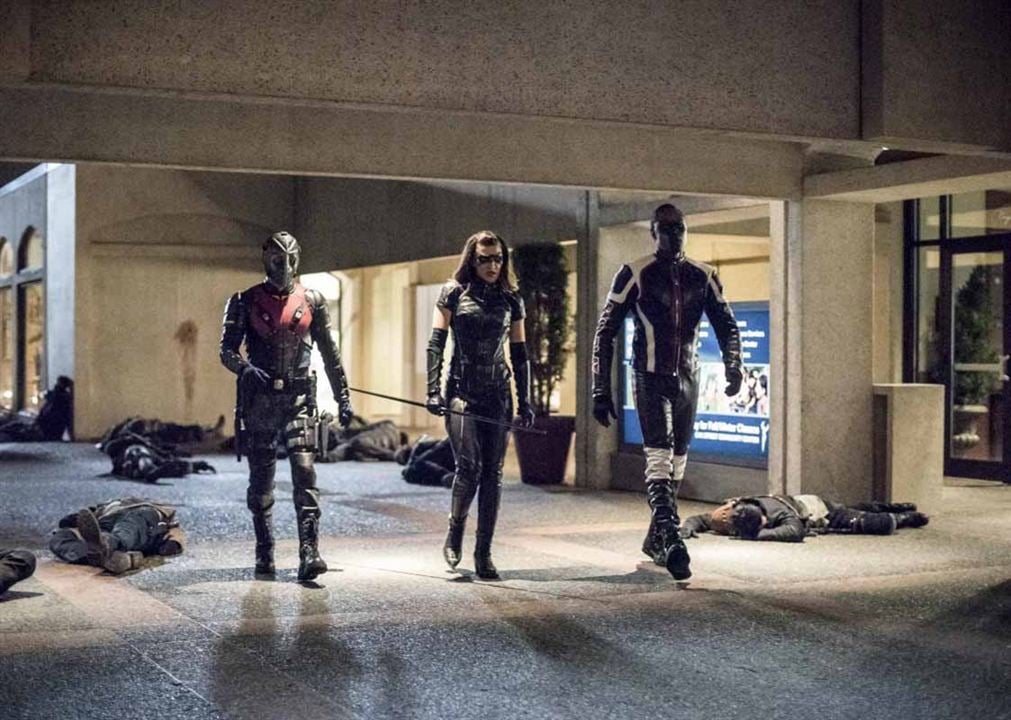 Arrow : Photo Echo Kellum, Rick Gonzalez, Juliana Harkavy