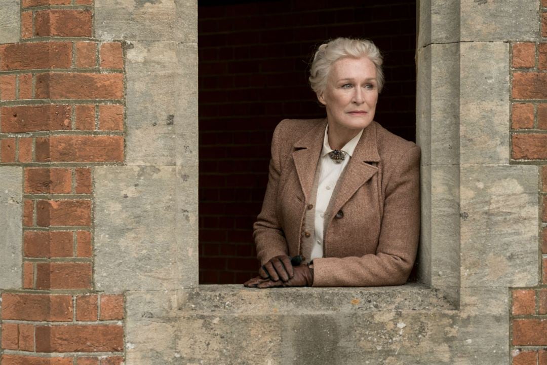 La Maison biscornue d'après Agatha Christie : Photo Glenn Close