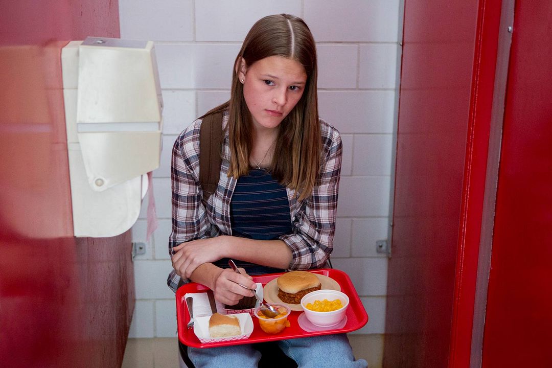 Everything Sucks! : Photo Peyton Kennedy