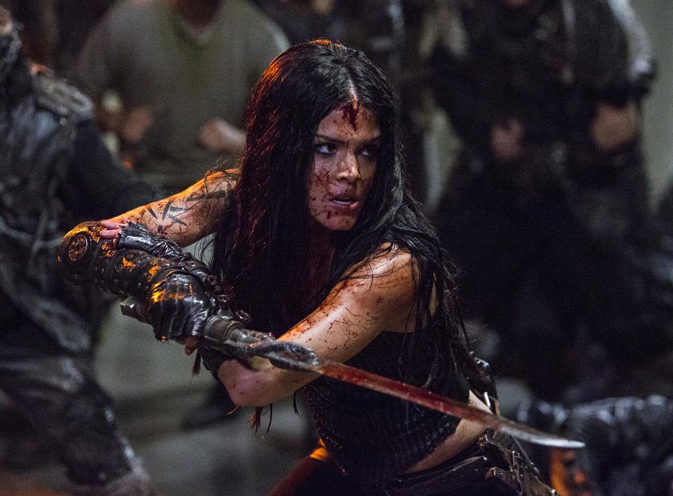 Les 100 : Affiche Marie Avgeropoulos