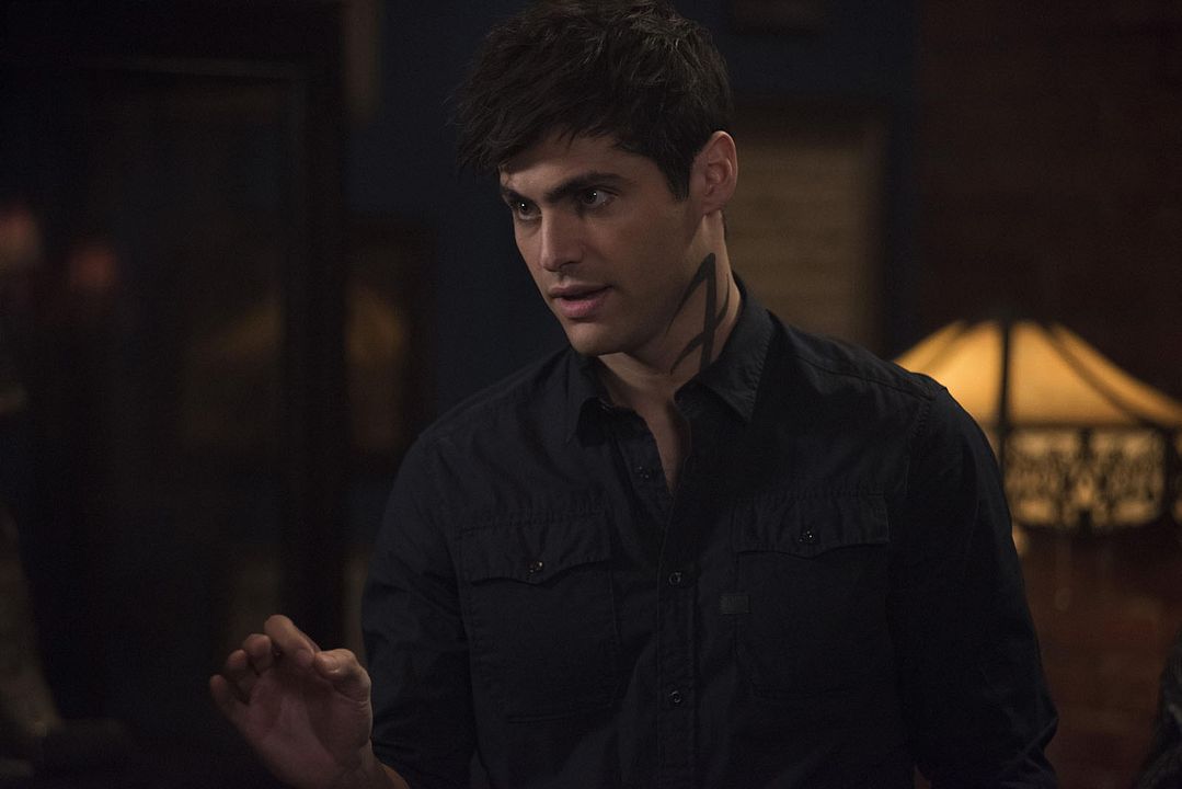 Shadowhunters : Photo Matthew Daddario