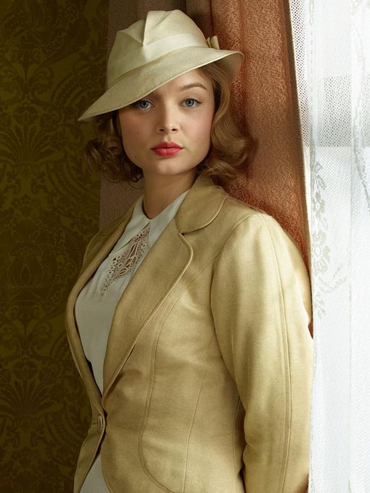Photo Bella Heathcote