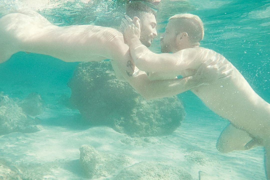 He Loves Me : Photo
