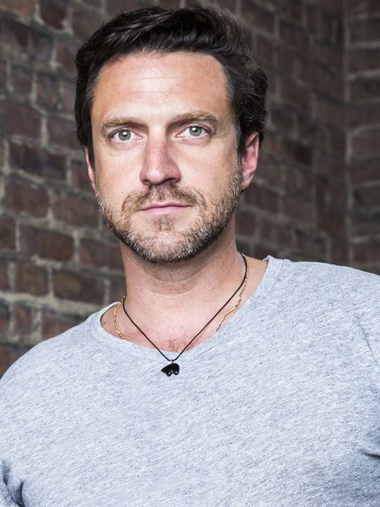 Affiche Raul Esparza