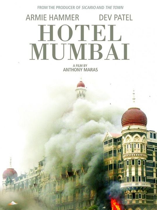 Attaque à Mumbai : Affiche