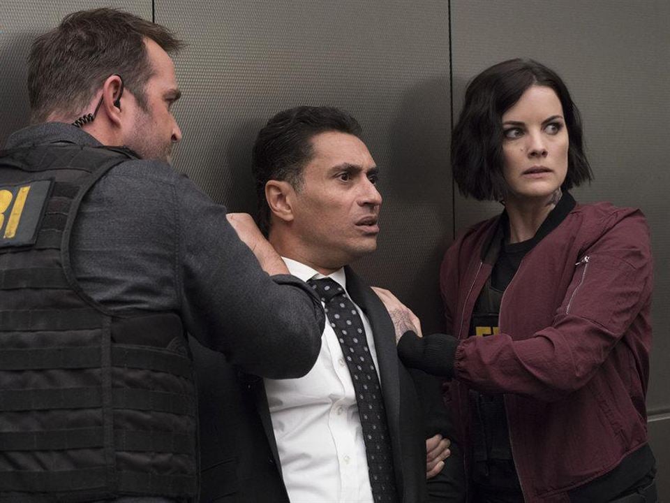 Blindspot : Photo Jaimie Alexander, Joseph Melendez, Sullivan Stapleton