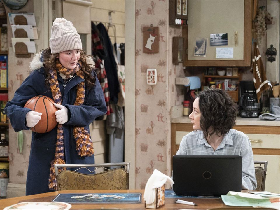 The Conners : Photo Sara Gilbert, Emma Kenney
