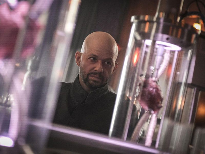 Supergirl : Photo Jon Cryer