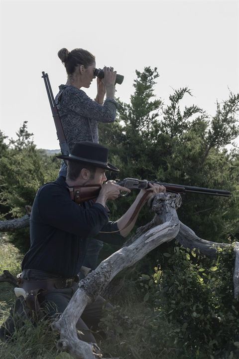 Fear The Walking Dead : Photo Garret Dillahunt, Jenna Elfman