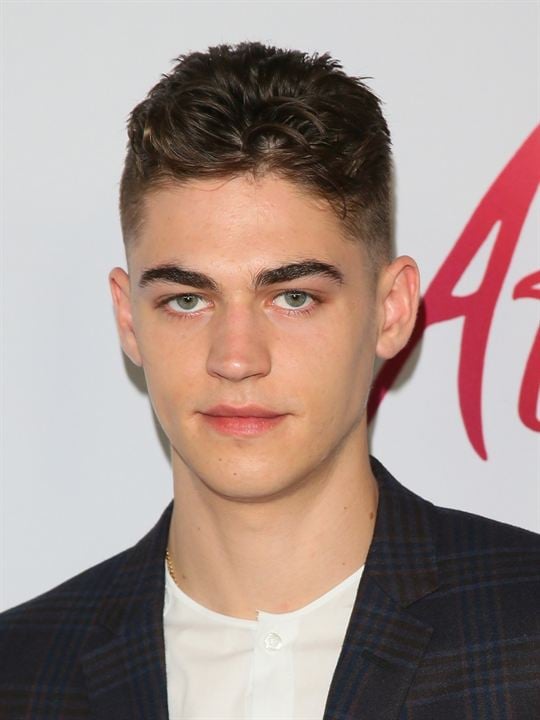 Affiche Hero Fiennes Tiffin