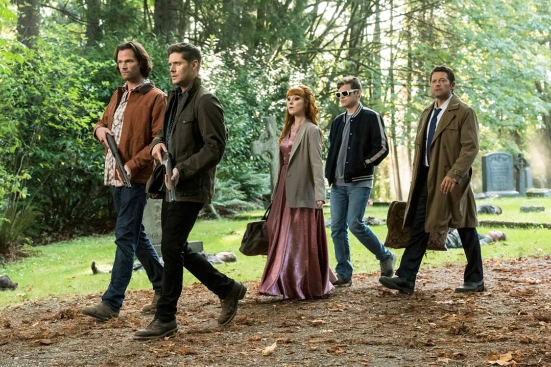 Supernatural : Photo Jensen Ackles, Misha Collins, Alexander Calvert, Ruth Connell, Jared Padalecki