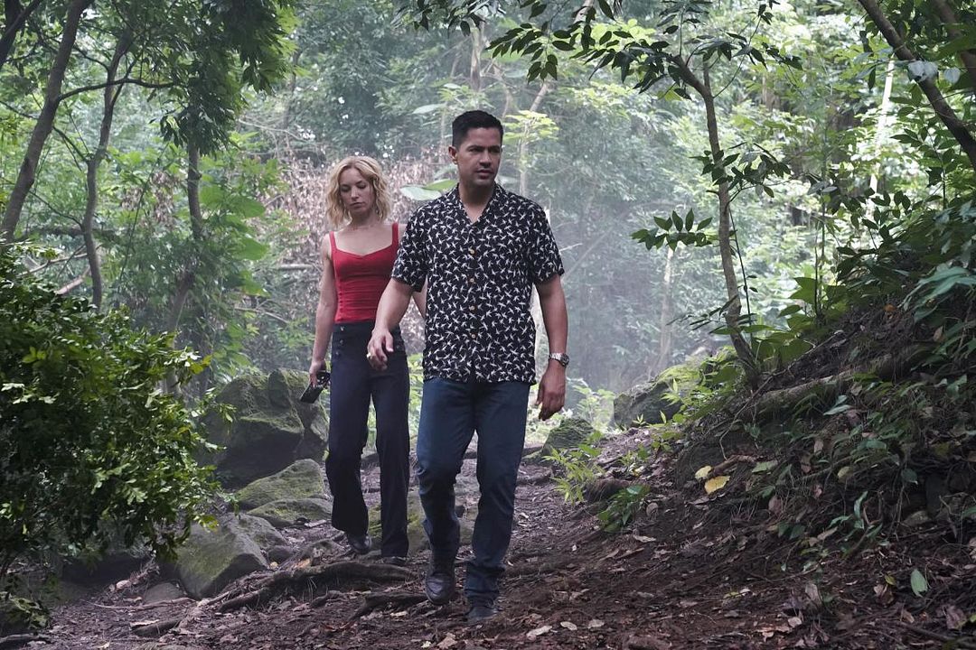 Magnum (2018) : Photo Perdita Weeks, Jay Hernandez