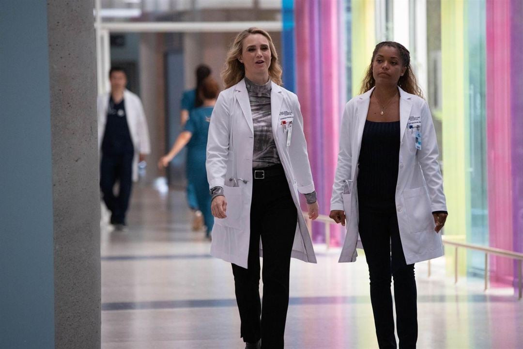 Good Doctor : Photo Antonia Thomas, Fiona Gubelmann