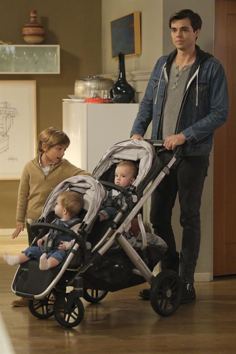 Modern Family : Photo Jeremy Maguire, Reid Ewing