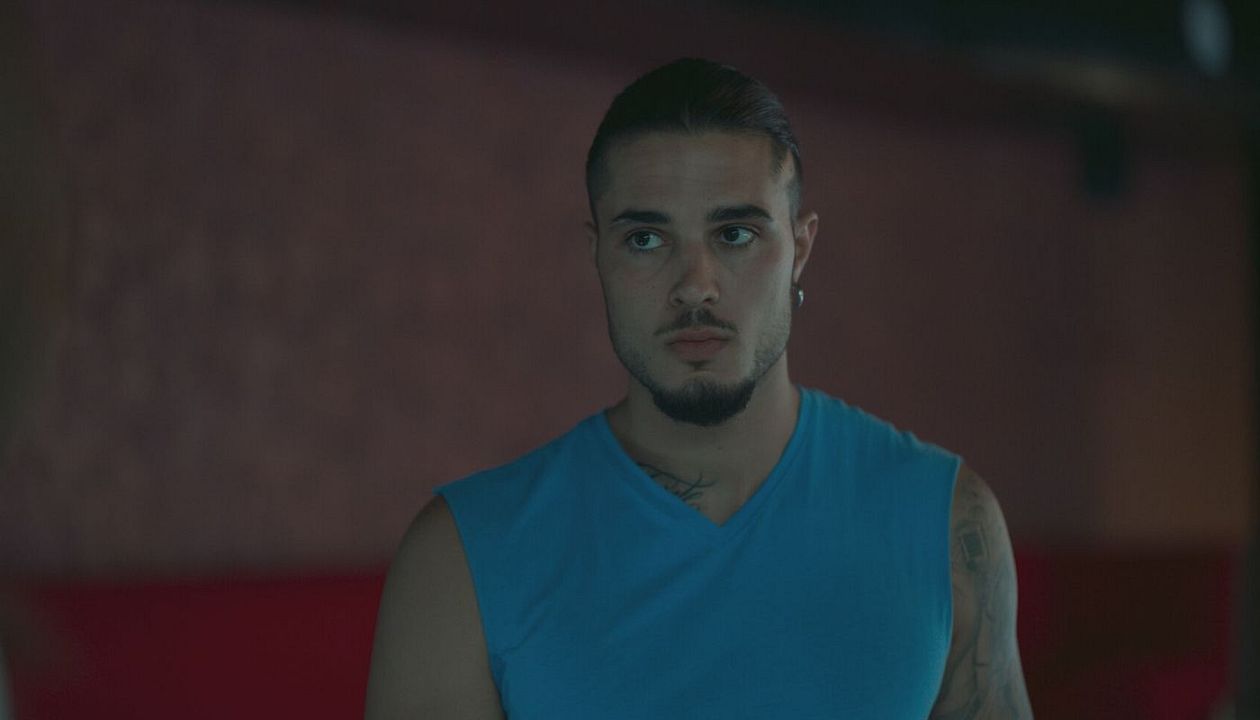 Toy Boy : Photo Carlo Costanzia Flores