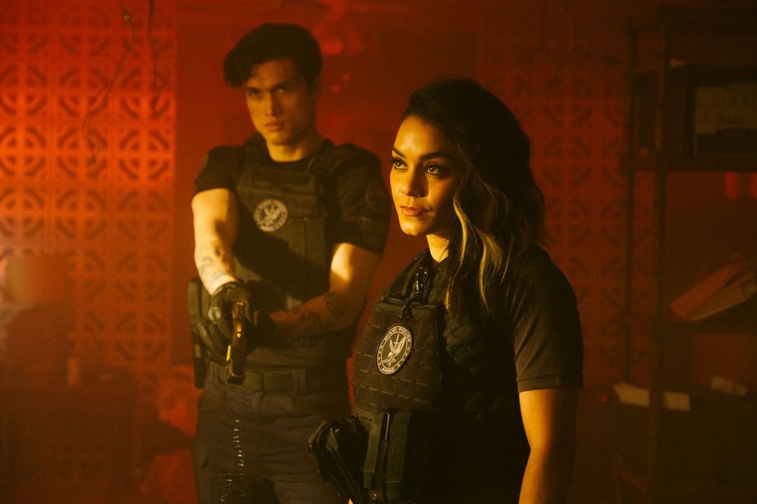 Bad Boys For Life : Photo Charles Melton, Vanessa Hudgens