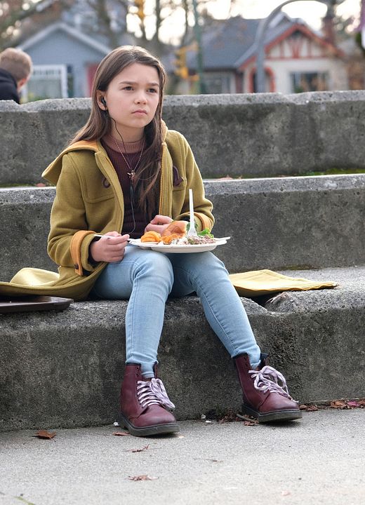 Home Before Dark : Photo Brooklynn Prince