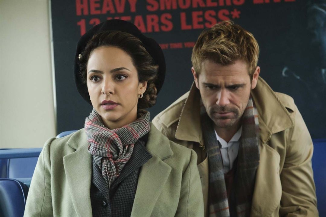 DC's Legends of Tomorrow : Photo Matt Ryan, Tala Ashe