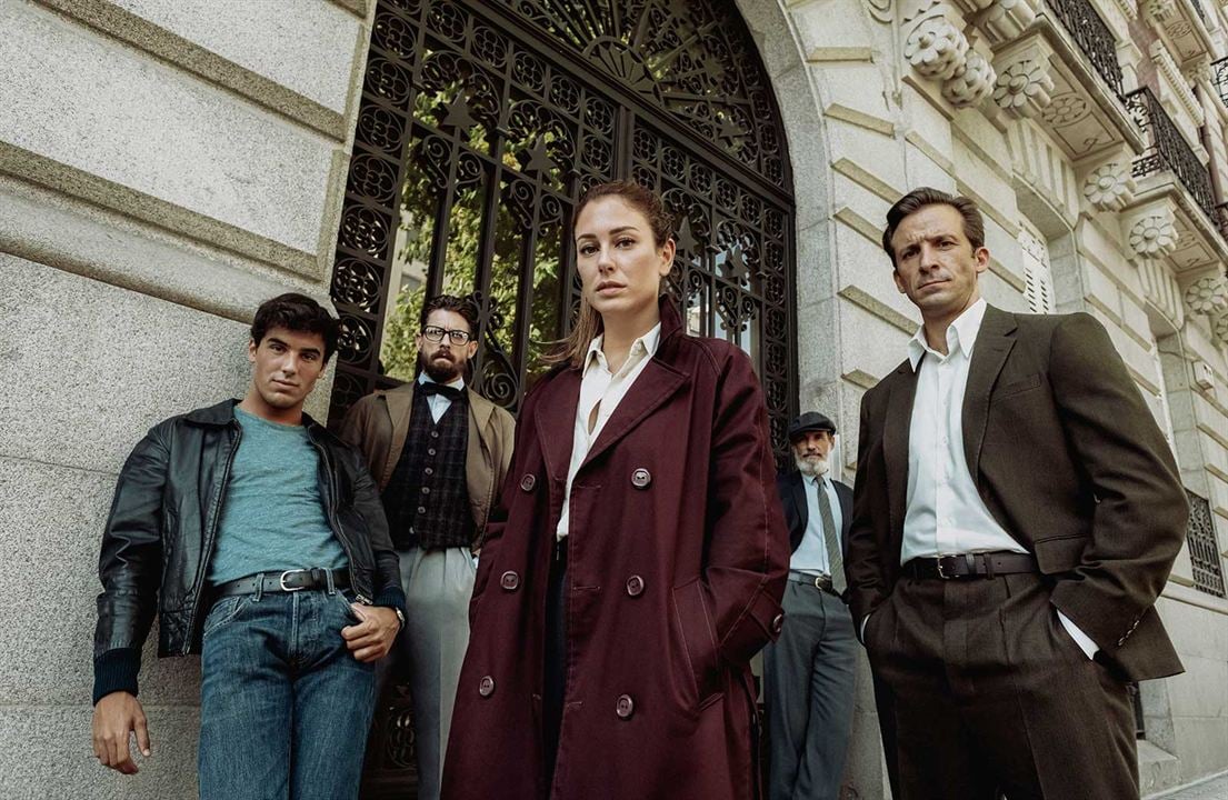 Photo Oscar Casas, Francesc Garrido, Adrián Lastra, Iván Marcos, Blanca Suárez