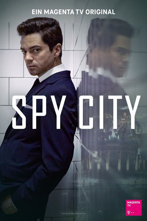 Spy City : Affiche