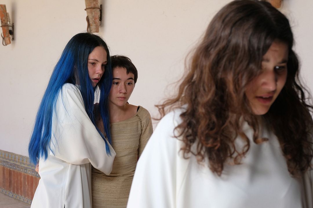 La caza Tramuntana : Photo Zoe Stein, Nadia Al-Saidi Ayala, María Mercado