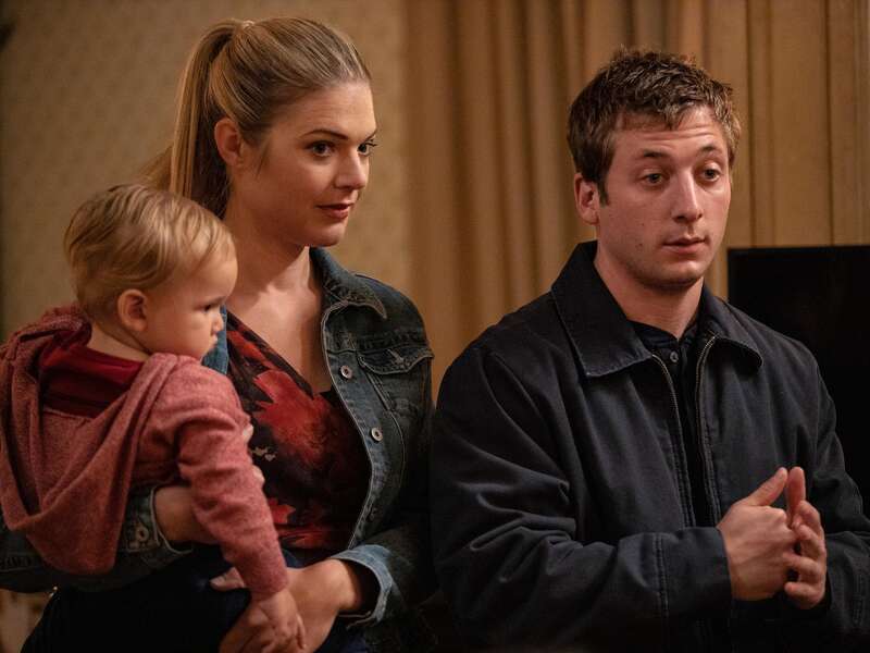 Shameless (US) : Photo Kate Miner, Jeremy Allen White