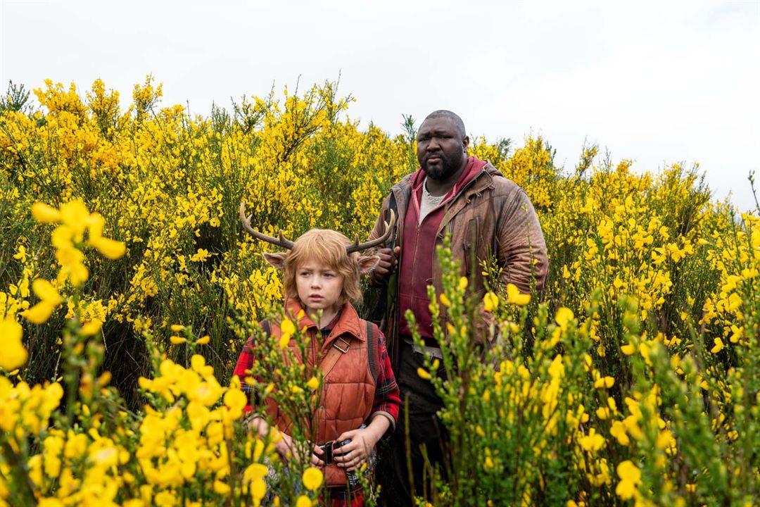 Sweet Tooth : Photo Nonso Anozie, Christian Convery