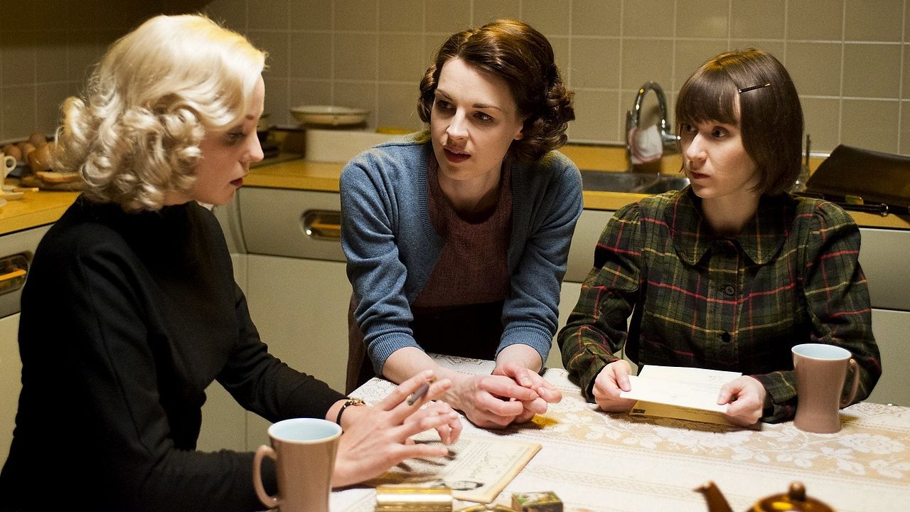 Call the Midwife : Les héroïnes de l'ombre : Affiche