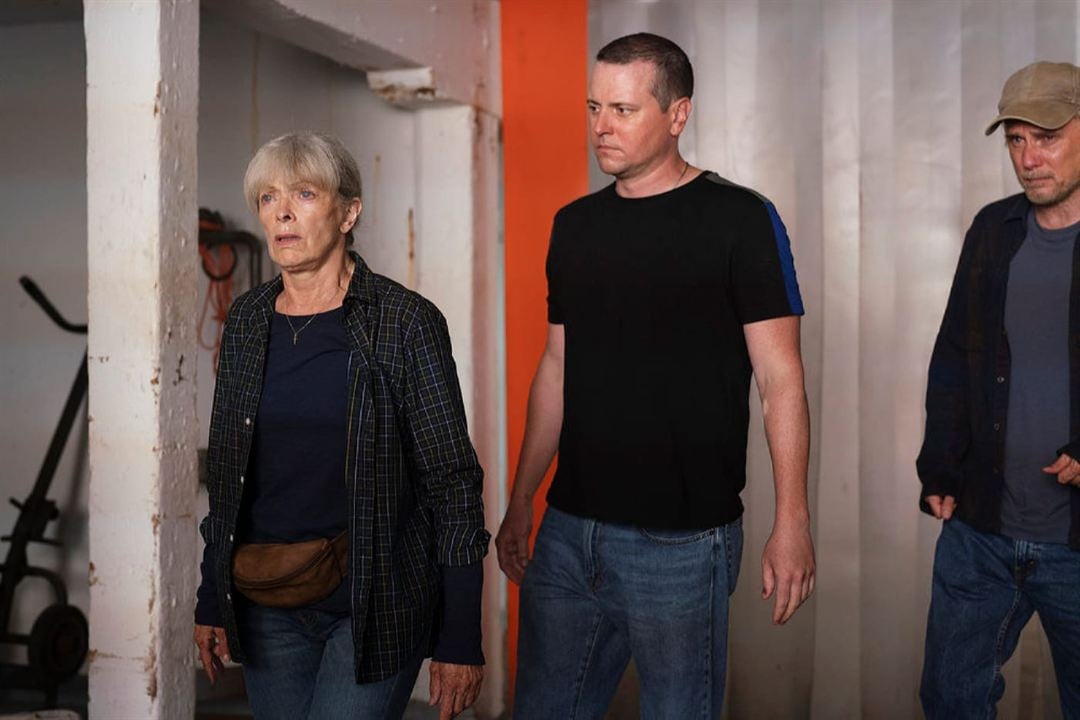 The Sinner : Photo Frances Fisher, Neal Huff, Michael Mosley