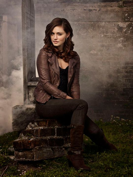 Photo promotionnelle Phoebe Tonkin