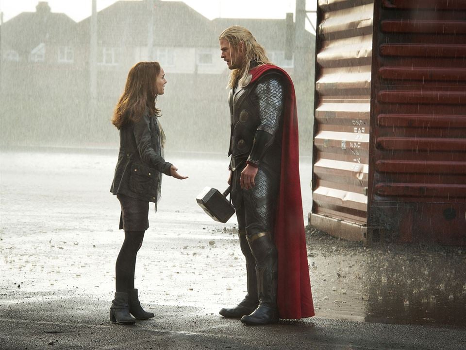Thor : Le Monde des ténèbres : Photo Chris Hemsworth, Natalie Portman