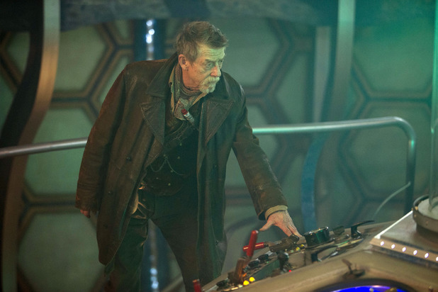 Doctor Who (2005) : Photo John Hurt