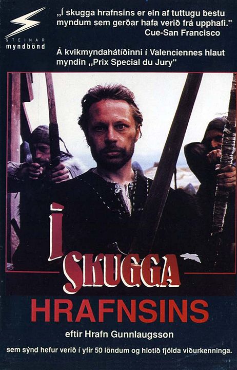 Í skugga hrafnsins : Affiche