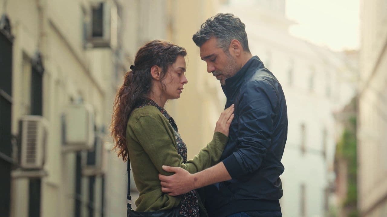 Comment Voir La Saison 2 De La Série Une Femme