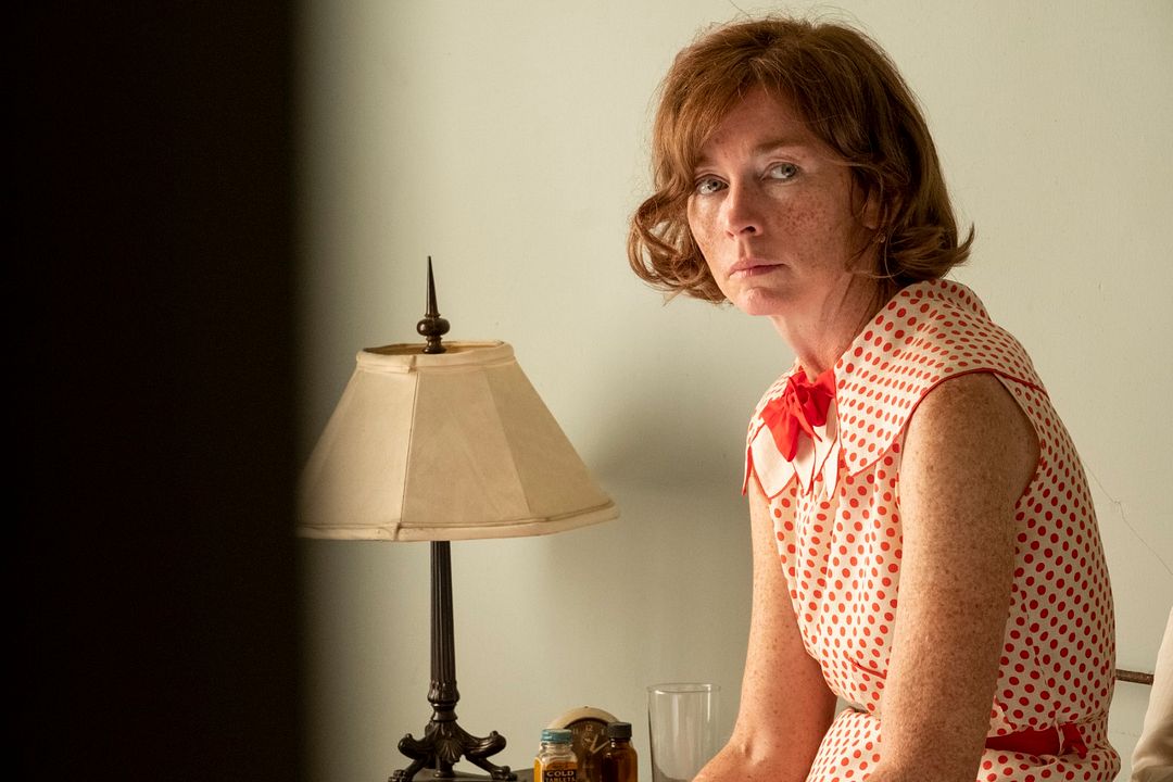 Blonde : Photo Julianne Nicholson