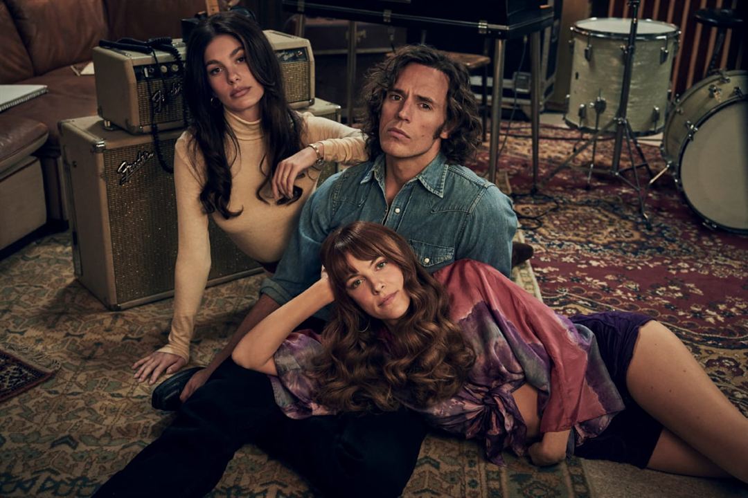 Photo Riley Keough, Sam Claflin, Camila Morrone