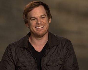 Le nouveau Flic de "Beverly Hills"  ;  "Burn Notice", Haven renouvelées, "Nashville, "Chicago Fire" & "Beauty and the Beast" confirmées  ;  Déjà une saison 3 pour les "Girls" ?  ;  Une suite pour "Les Kennedy" ? La résurrection de "The Killing" ?   ;  Une adaptation US pour notre "Maison Close"  ;  On répond à vos questions : "Game Of Thrones", Hugh Laurie, Eion Bailey  ;  La bande; annonce de "A Young's Notebook"  ;  Zoom sur "Le Transporteur" avec toute l'équipe  ;  On a rencontré Michael C. Hall aka "Dexter"