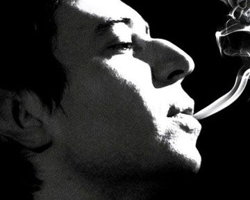 Saviez-vous que le film n'est pas un biopic, mais un conte jouant avec l'imaginaire de Gainsbourg ? Que le film est le seul a avoir été accepté par la famille de Gainsbourg en quinze ans ? Que Claude Chabrol figure au casting ?...