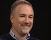 David Fincher remonte le temps et commente sa filmographie...