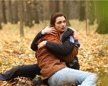 Seule contre tous Bande-annonce