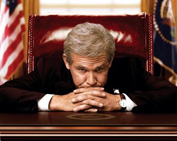 Mesdames et messieurs, Monsieur le Président des Etats; Unis d'Amérique ! Top 5 des incarnations des vrais présidents américains.