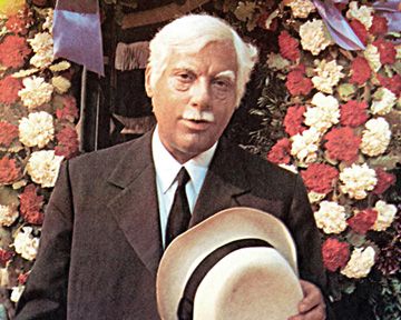 Tu vas crever, oui ? Top 5 des personnages qui ne veulent pas mourir.