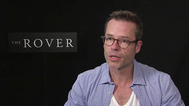 La révélation australienne David Michôd et son acteur Guy Pearce nous dévoilent ce film-choc qui fait écho à la violence de notre monde actuel.