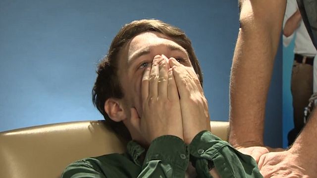 En pleine tournée médiatique pour promouvoir "Comment tuer son boss 2", Jennifer Aniston&nbsp;a accepté de piéger un journaliste de la radio BBC 1. Avec la complicité d'un des animateurs vedette de la radio britannique, Jennifer Aniston a provoqué un malaise, prétendant être dérangée par une question inappropriée..