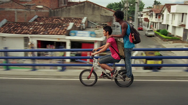 Los hongos Trailer