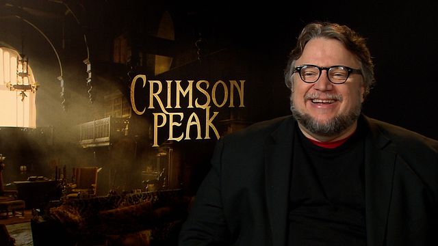 Guillermo del Toro et ses acteurs Tom Hiddleston et Mia Wasikowska racontent Crimson Peak, une "romance gothique" pas comme les autres.